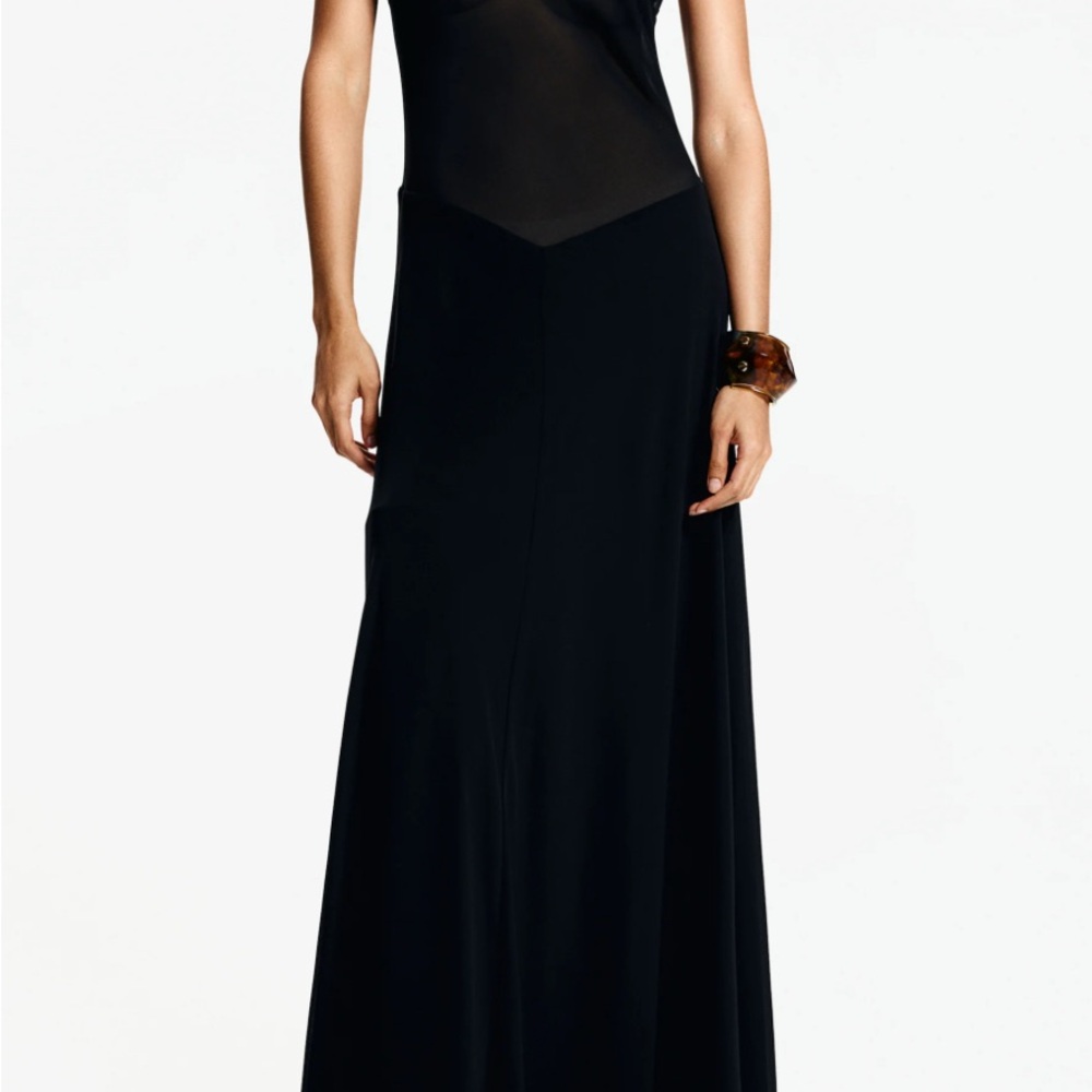 Elegant Black Maxi Dress
